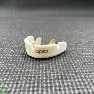 Капа OPRO Gold Braces под брекеты взрослая (возраст 11+) White/Gold (art.102506004)