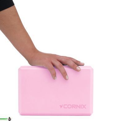 Блок для йоги Cornix EVA 22.8 x 15.2 x 7.6 см XR-0098 Pink