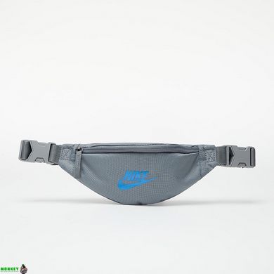 Сумка на пояс Nike NK HERITAGE HIP PACK - SMALL сірий Уні 41х10х15см