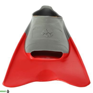 Ласты для тренировок в бассейне короткие с закрытой пяткой MadWave M074606405W размер 38-39 красный