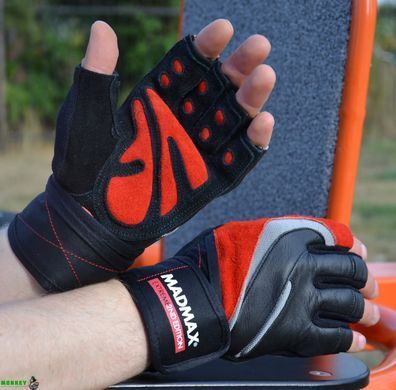 Перчатки для фитнеса MadMax MFG-568 Extreme 2nd edition Black/Red L