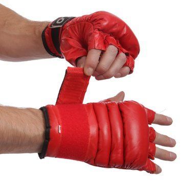 Рукавички для змішаних єдиноборств MMA шкіряні VELO ULI-4012 Червоний L